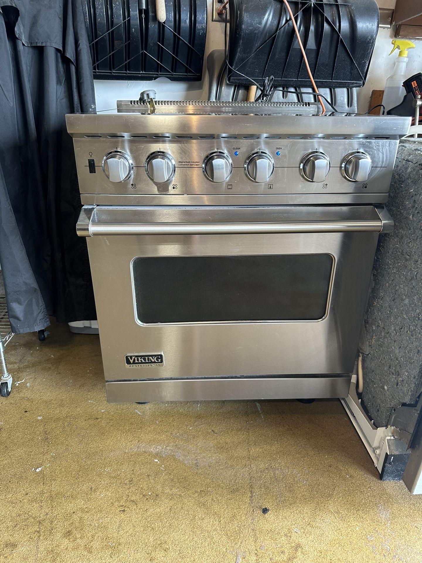 Stainless Steel Viking pro Confection Stove Electric