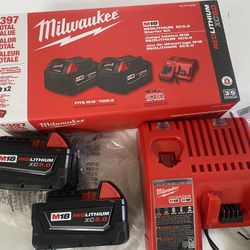 MILWAUKEE M18 BATTERYS 5.0 XC REDLITHIUM SET AND CHARGER NEW IN BOX $175 Firm