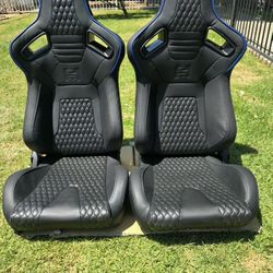 Universal Racing Seats 
