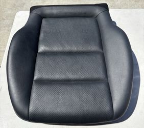 2008-2014 Mercedes C250 C300 Sedan Front Left Driver Lower Seat Cushion Black Y