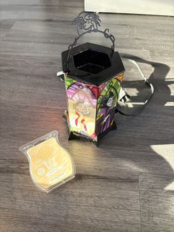 New Disney villains Scentsy Candle Wax Warmer 