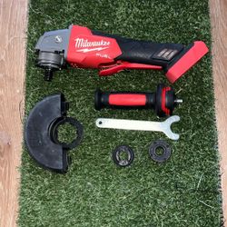 Milwaukee Angle Grinder 