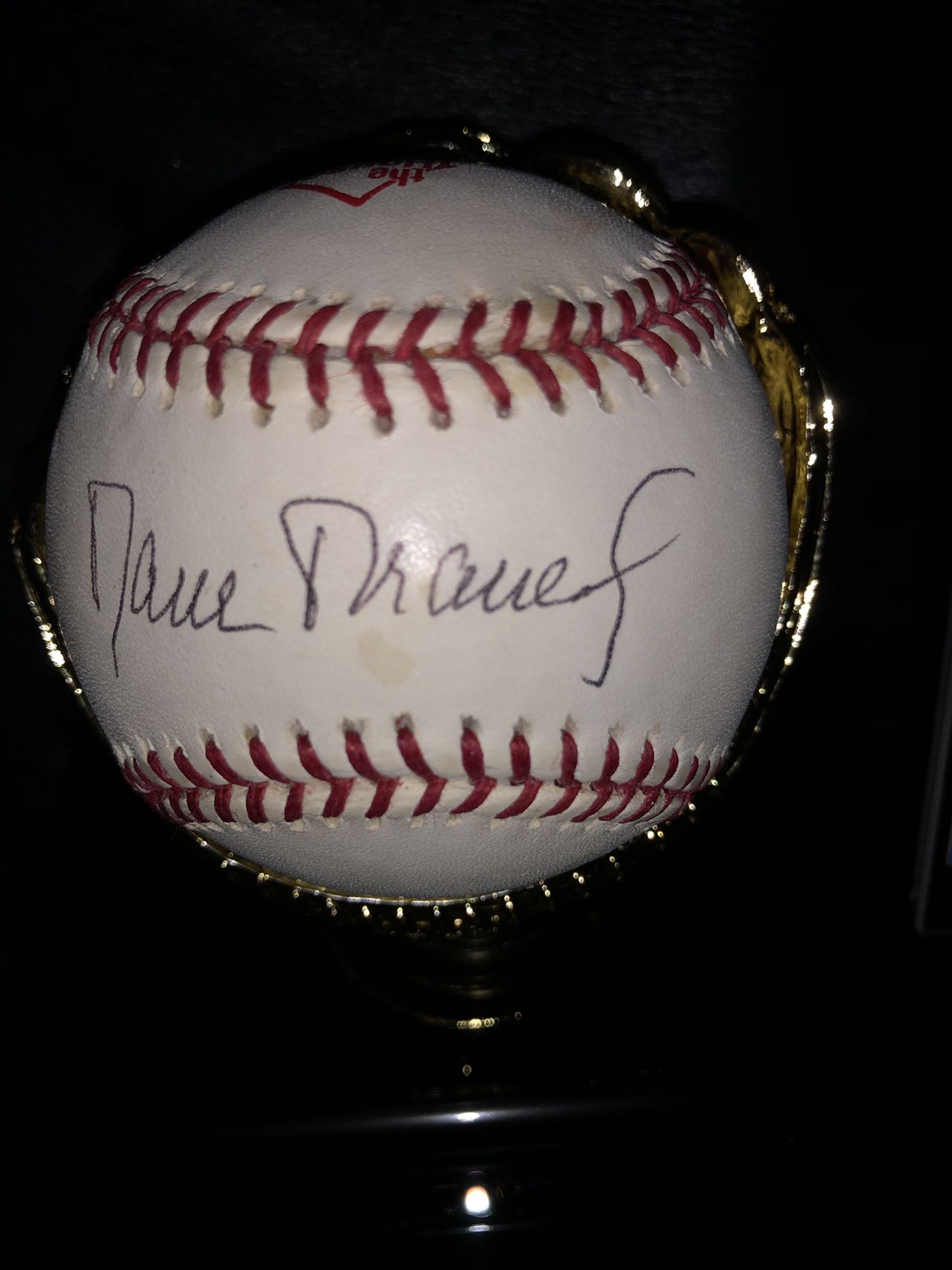 Autographed Baseball by Dave Dravecky, SF Giants in Gold Glove Deluxe Ball & Card Holder Display Case! Beautiful Piece of the Giants Pitcher!