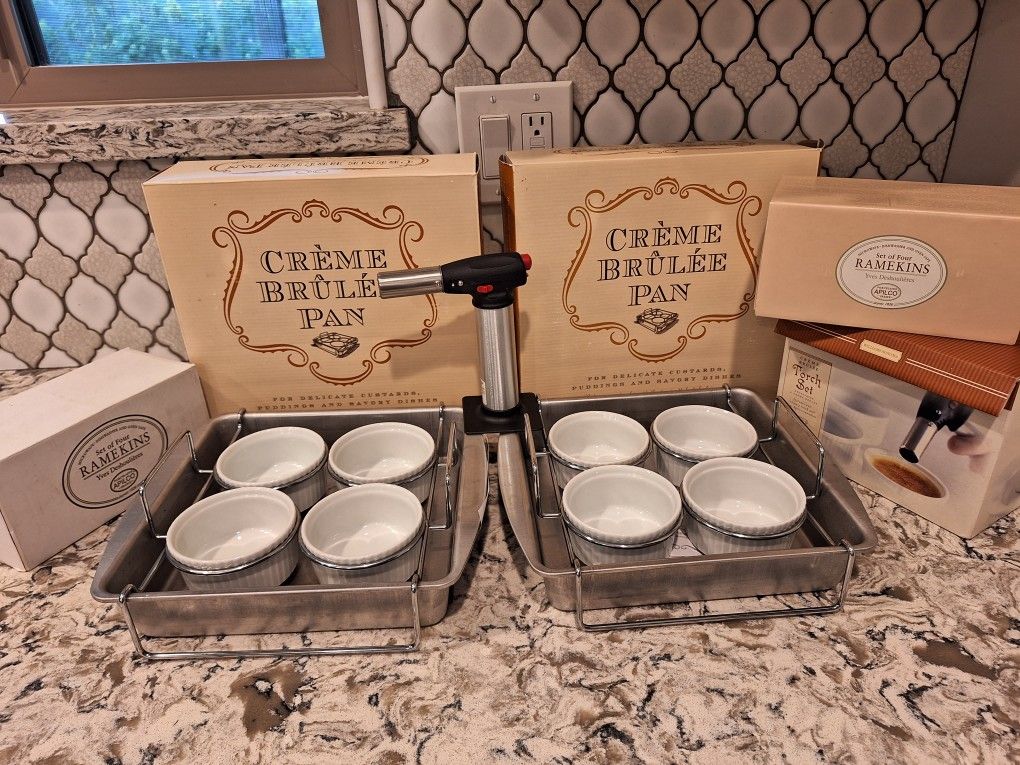 creme brulee set with torch and extra pan and ramkins from william sonoma