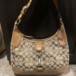 Vintage Coach Hampton Hobo Shoulder Bag