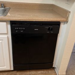 Dishwasher For Sale $100