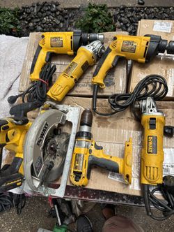 DEWALT Power Tools— FOR PARTS OR REPAIR— Selling As A Group
