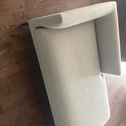 Couch chaise sectional