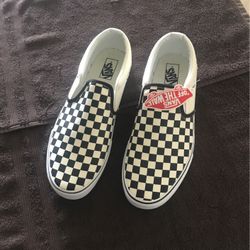 NWT Brand New Authentic Vans