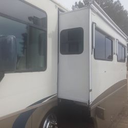 Rv Detail 