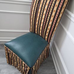 2 Chairs 