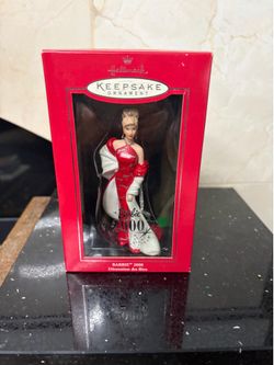 New Hallmark Keepsake Ornament Barbie 2000
