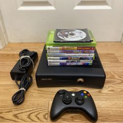 Xbox 360 S  Bundle With 9 Games And Power Cord