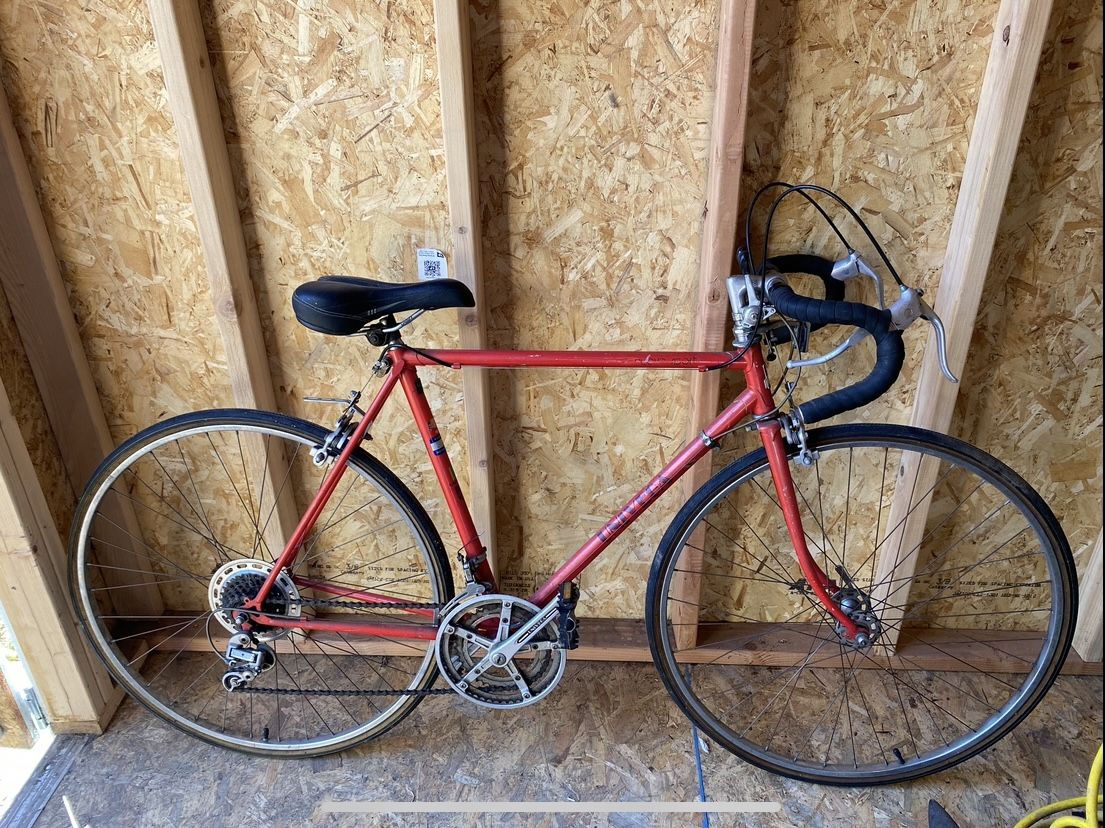 Vintage Univega Road Bike