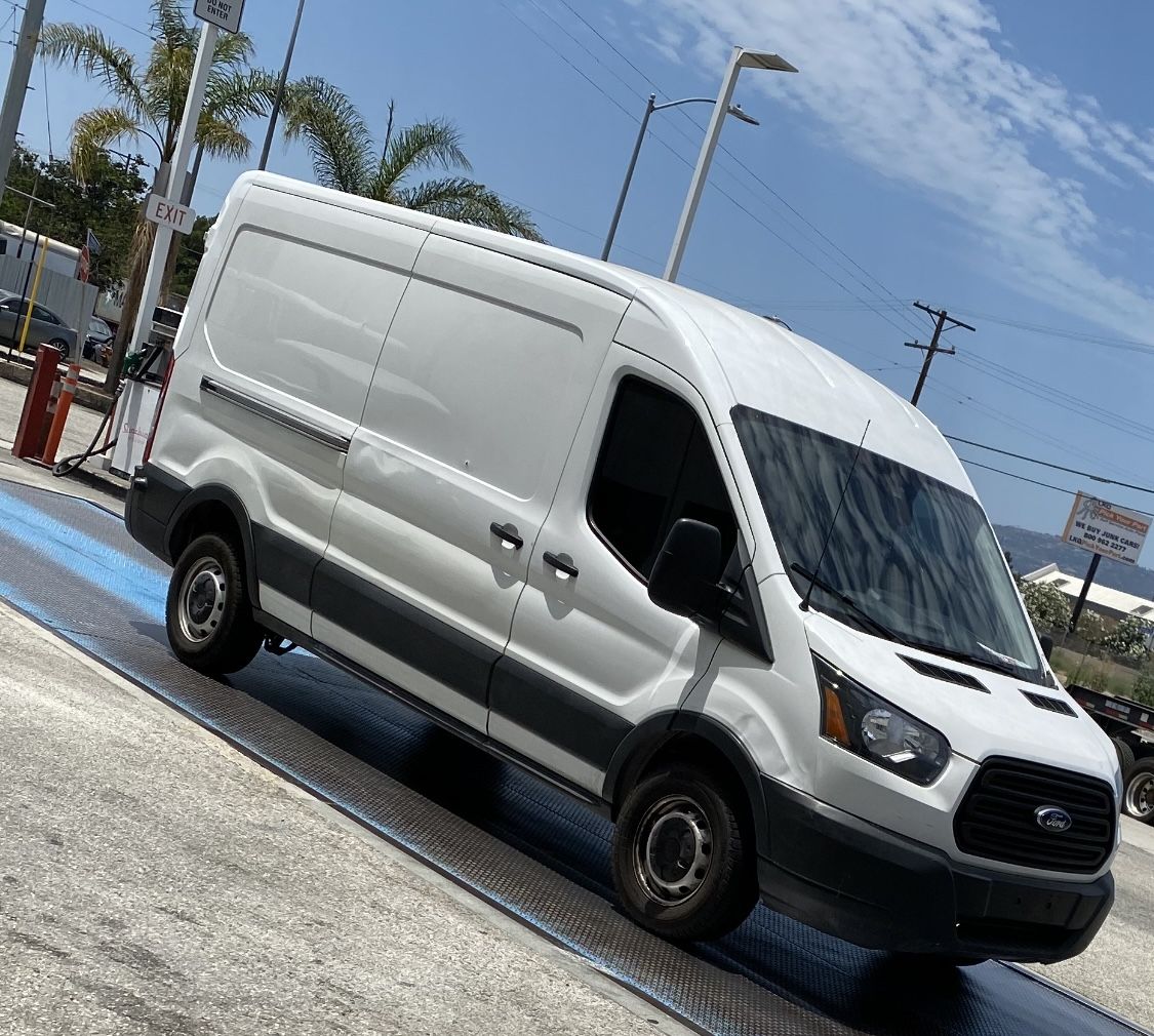 2019 Ford Transit