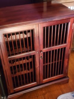 Wine cabinet