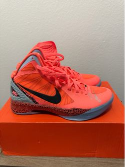2011 Autographed Blake Griffin Nike Zoom Hyperdunk Size 9.5