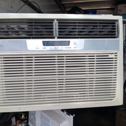 Frigidaire Window AC Unit Blows Cold For Summer And Blows Heat For Winter