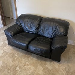 Love Seat Couch 