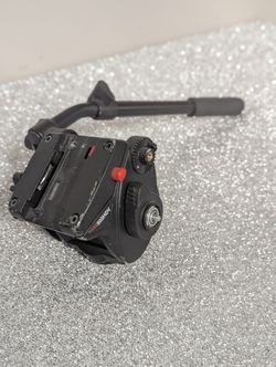 MVH 501HDV Fluid Tripod Head ONLY P13
