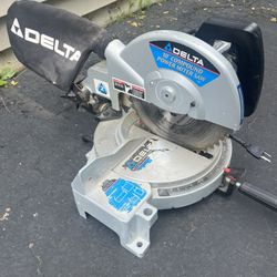 Delta 10 Inch Mitre Chop Saw
