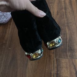 Boots Size 6