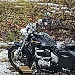 2003 or 04 Suzuki marauder