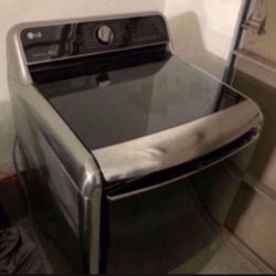LG 9.0 cu ft Mega LARGE Capacity Electric TurboSteam Dryer (normally $1600 plus tax selling $875)