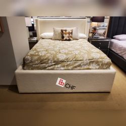 Fabric Queen or king bed frame (Matters sell seperately )
