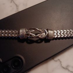 Men' Or Woman's Infinity bracelet brand new seven and a half inches long very beautiful