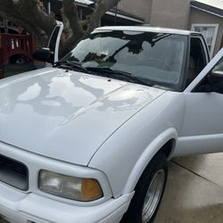 1997 GMC Sonoma SLS