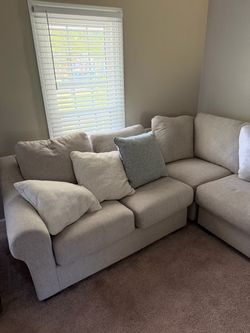 Newer furniture moving out of state