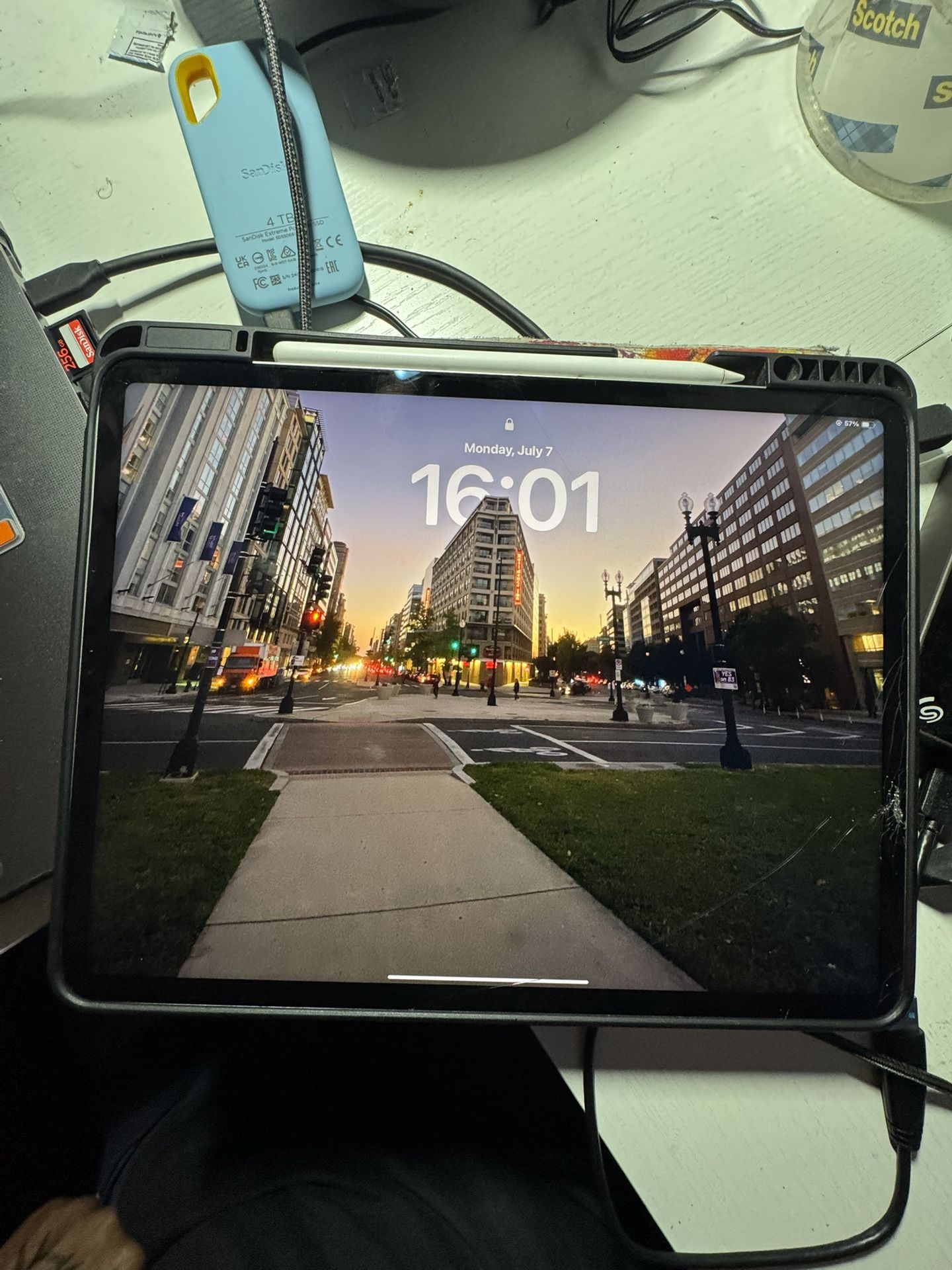 iPad Pro 12.9 Inch 256 GB (2023)