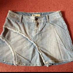 Jr. Lei Denim Short Skirt Size 7
