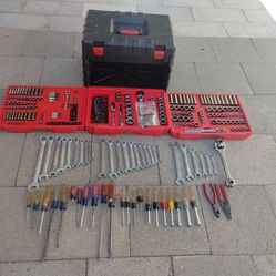 Craftsman tools box USA made
