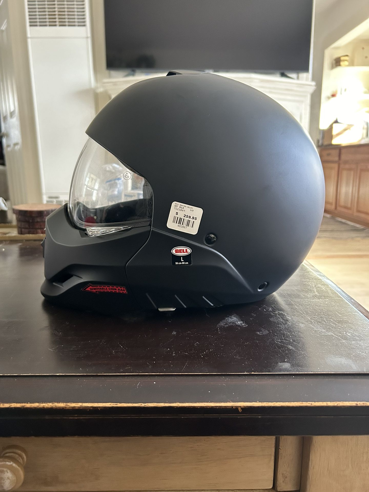 Bell Broozer Motorcycle Helmet (Large)
