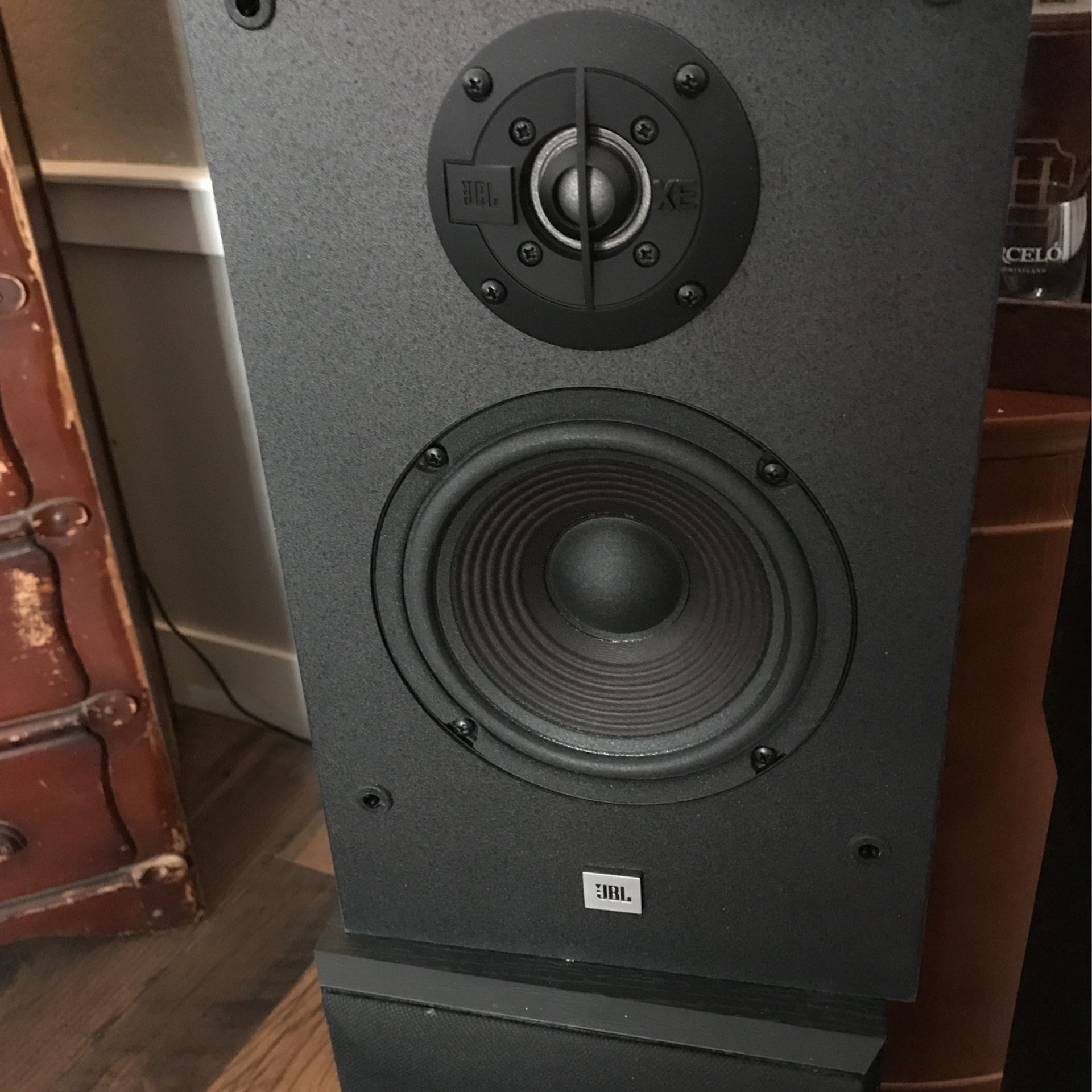 JBL Speakers Vintage JBL Bookshelf Speakers G200 for Sale in Lake Worth