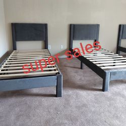 Twin Size Bed 