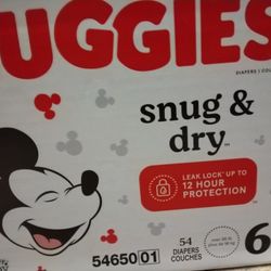 HUGGIES  Size 6