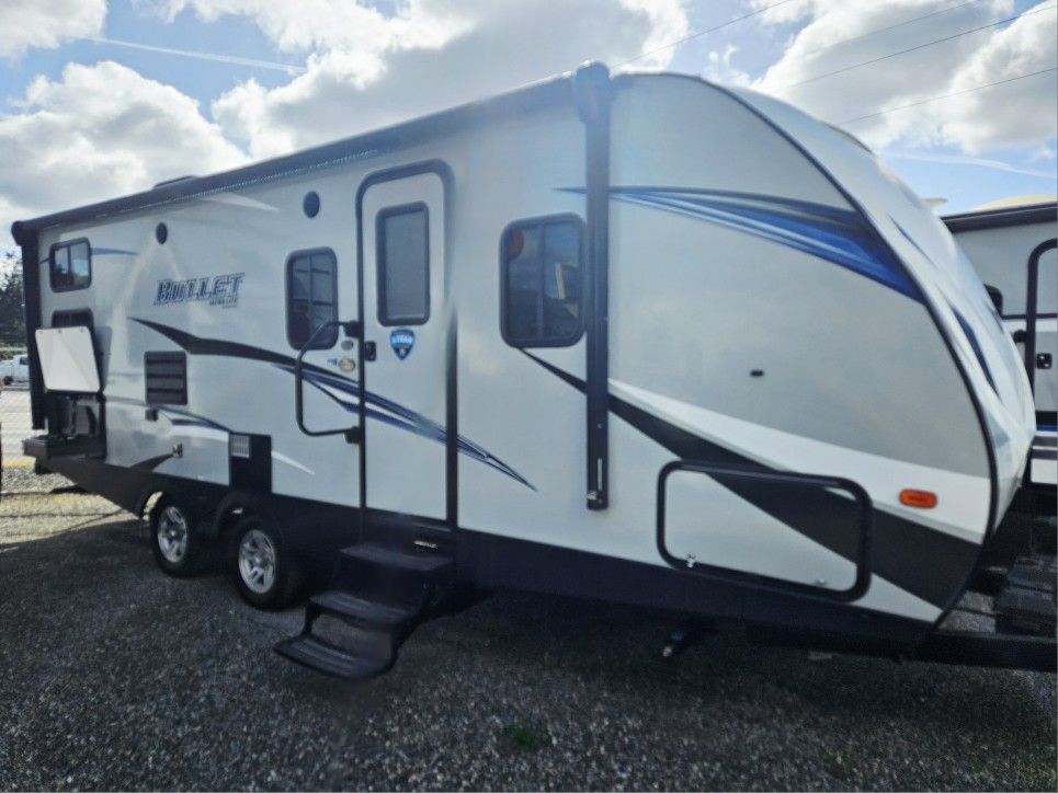 2018 Keystone Bullet 243BHSWE