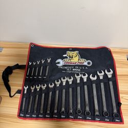 Cougar Pro Combination Wrench Set 18 Piece Metric M958