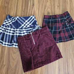 Girl's Skirt Skort Clothings Size 5 (3Pieces)