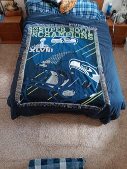 Woven Tapestry Seahawk 2013 Super Bowl Champion Throw 