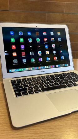Apple MacBook Air 13” i5/8GB/256GB SSD $180