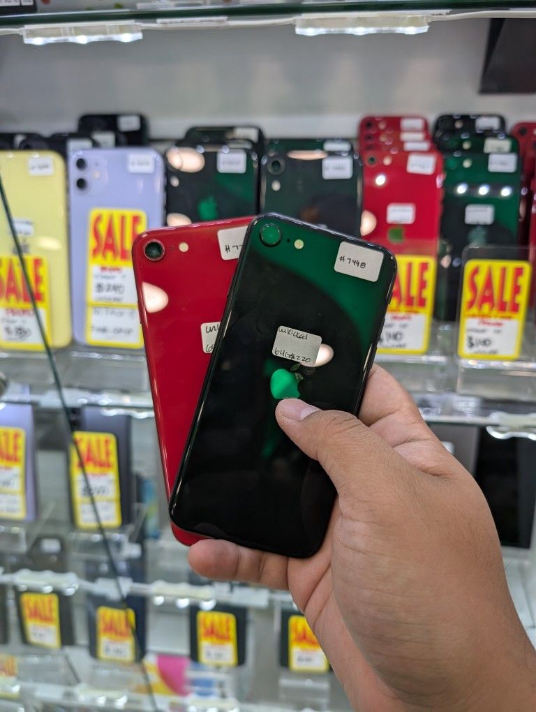 iPhone SE 64GB Unlocked