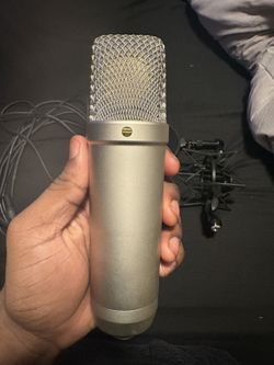 Rode Mic (NT1 5th gen)