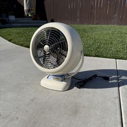 Vornado Air, white, tilt-able, indoor fan (Brand New)