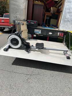 Row Exercise Machine