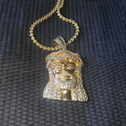 Jesus Pendant And Chain Gold Over 925
