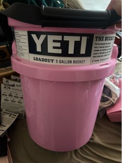 Yeti loadout bucket and accessories